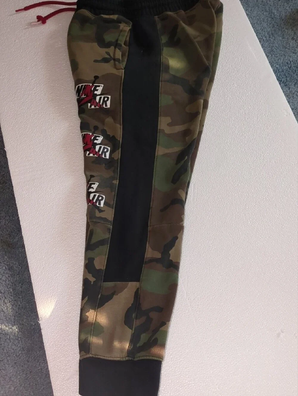 Nike Kids Camo Joggers with Black Panels and Red Drawstring Small 8-10 Yrs